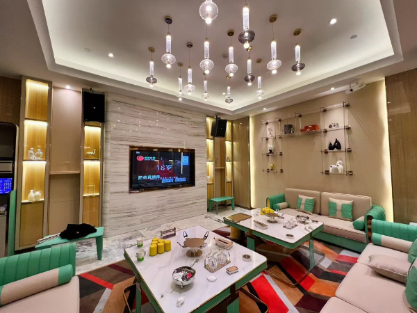 齐齐哈尔小时场ktv有没有小时场解答-富裕县ktv预定